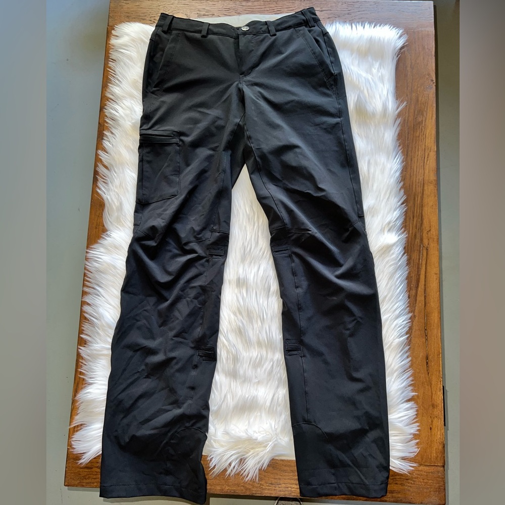 REI Co-Op Sahara Roll-Up Pants. Women size 0. Black